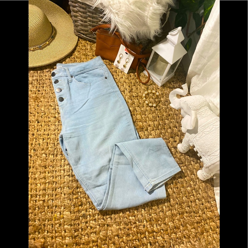 No Boundaries Jeans